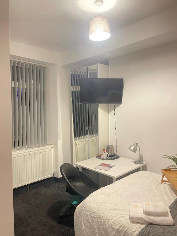 Elegant Studio1 Netflix Bathroom Close To Beach Свонсі Екстер'єр фото