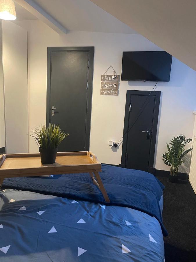 Elegant Studio1 Netflix Bathroom Close To Beach Свонсі Екстер'єр фото